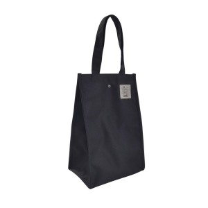 MUST LUNCH BAG MONOCHROME ISOTHERMAL BLACK