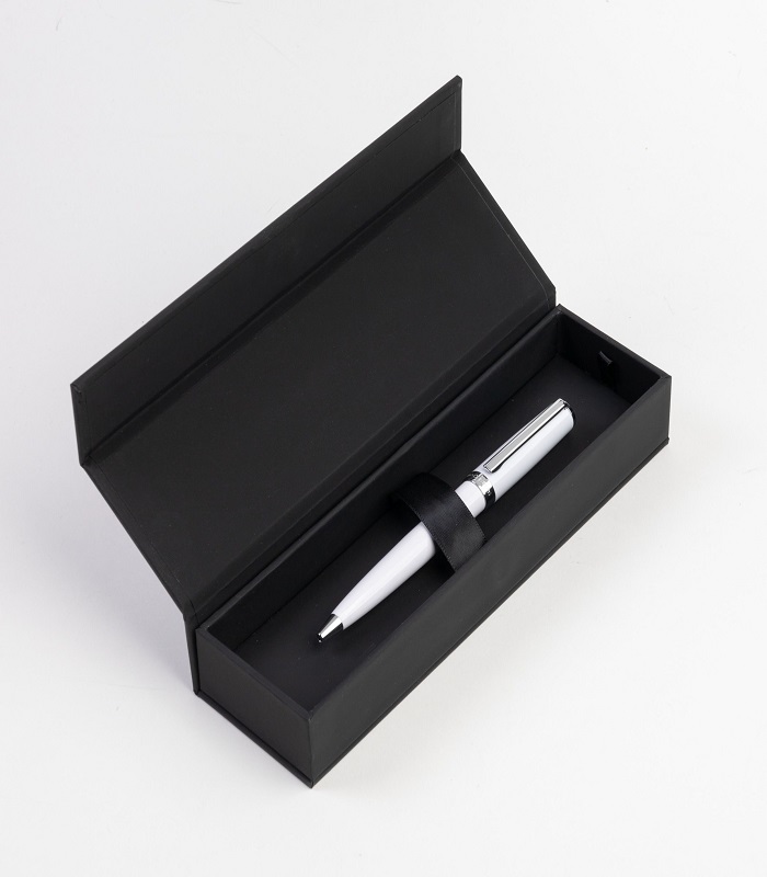 Hugo Boss Ballpoint pen Gear Icon White