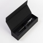 Hugo Boss Ballpoint pen Gear Pinstripe Black / Chrome