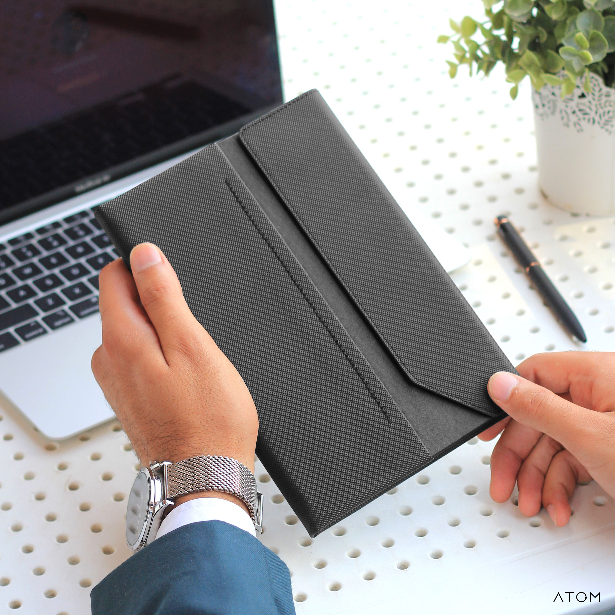 Atom Notebook Leather Cover - Black ANB18